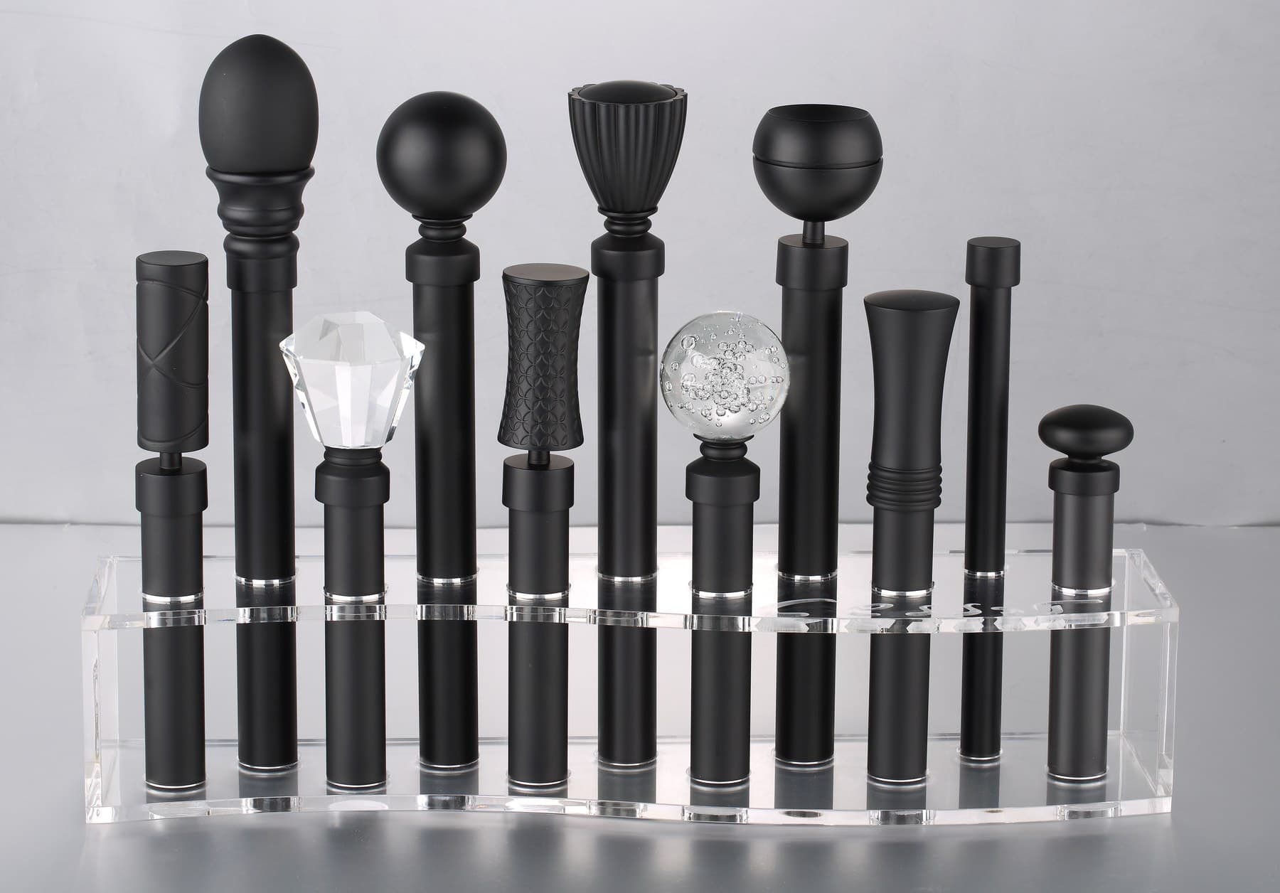 Matte black Ø28 mm finial collection